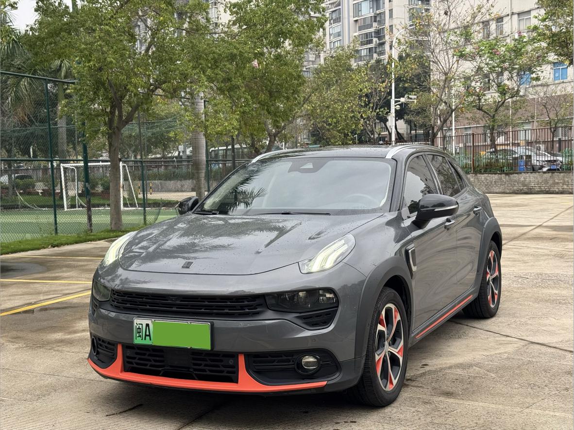 Lynk & Co Lynk & Co 02 PHEV