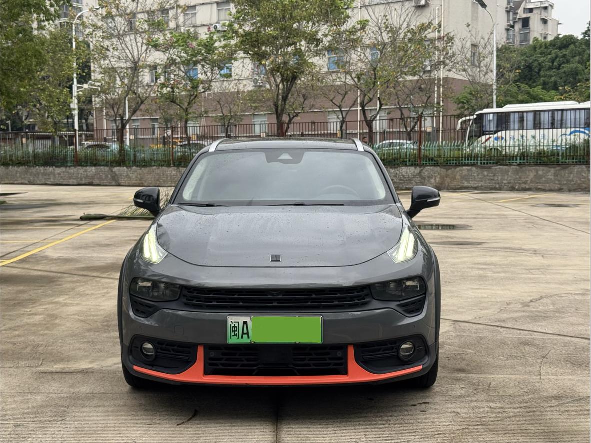 Lynk & Co Lynk & Co 02 PHEV