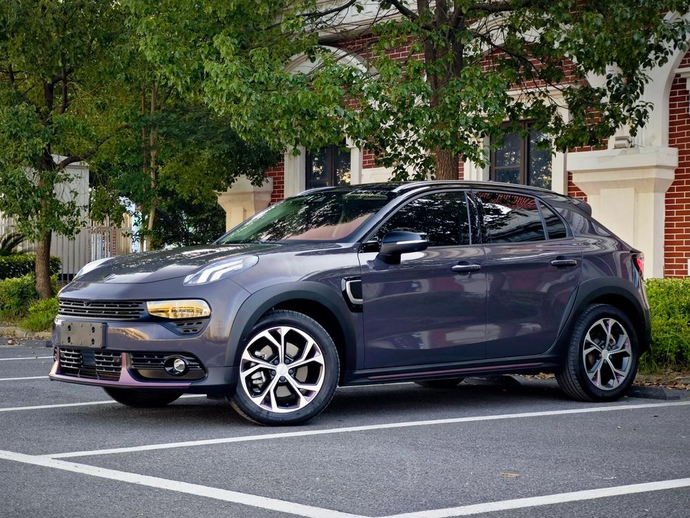 Lynk & Co Lynk & Co 02 PHEV