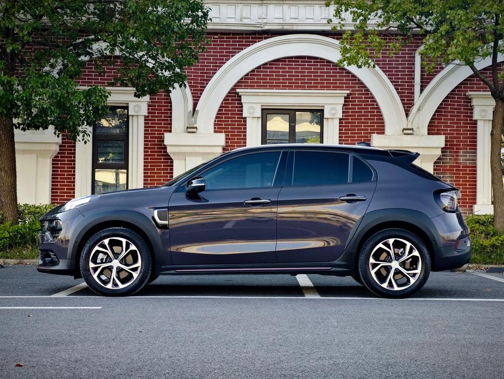 Lynk & Co Lynk & Co 02 PHEV