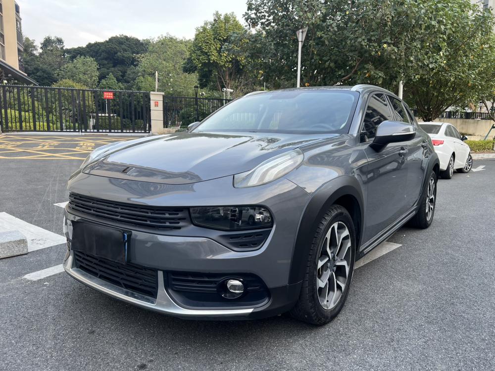 Lynk & Co Lynk & Co 02
