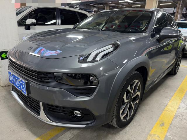 Lynk & Co Lynk & Co 02