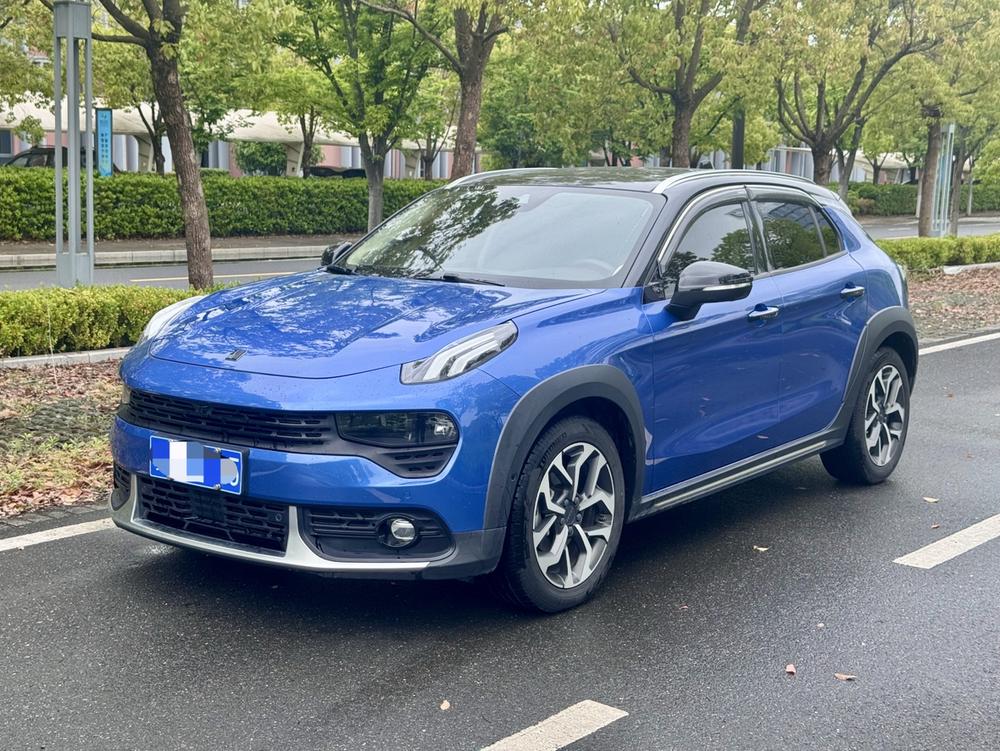 Lynk & Co Lynk & Co 02