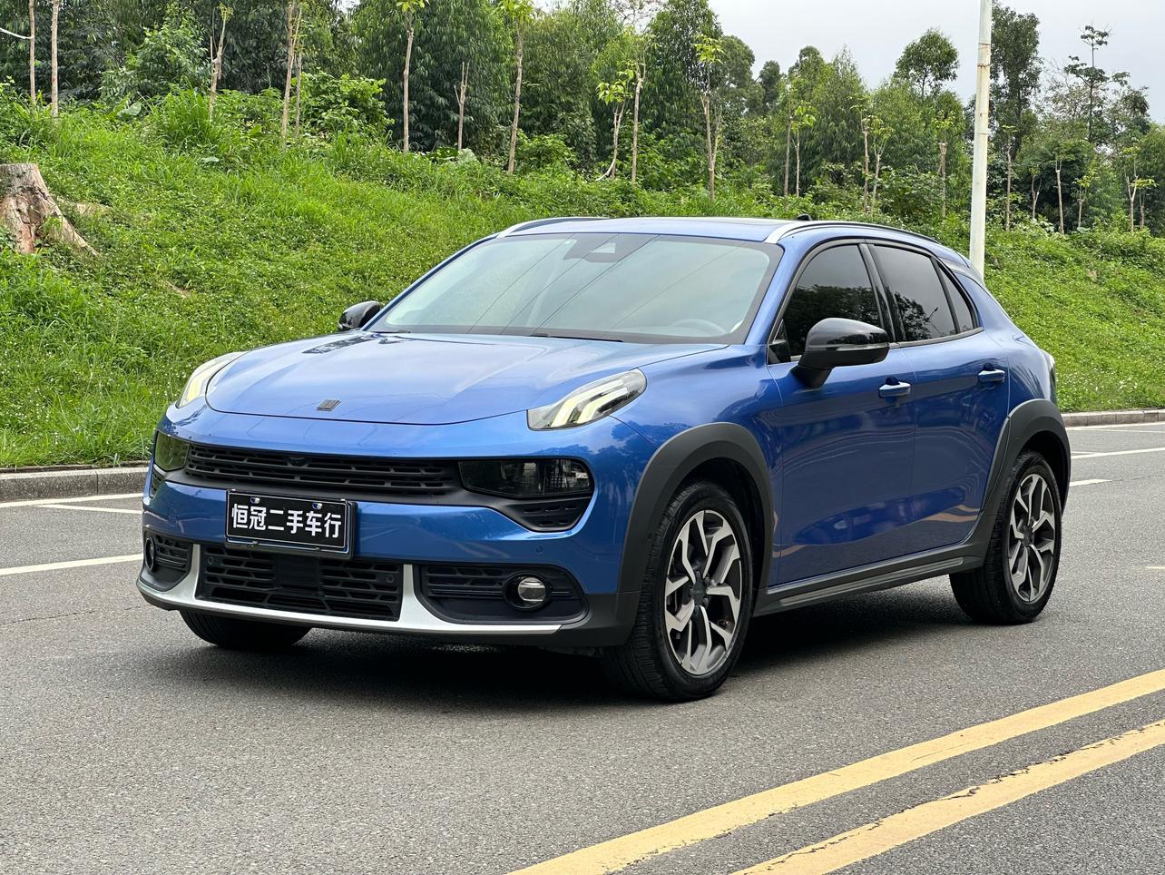 Lynk & Co Lynk & Co 02