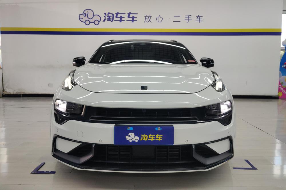 Lynk & Co Lynk & Co 02