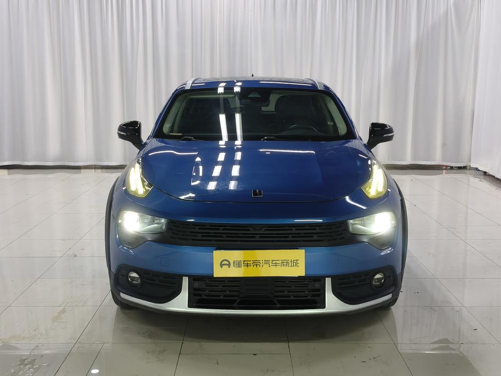 Lynk & Co Lynk & Co 02