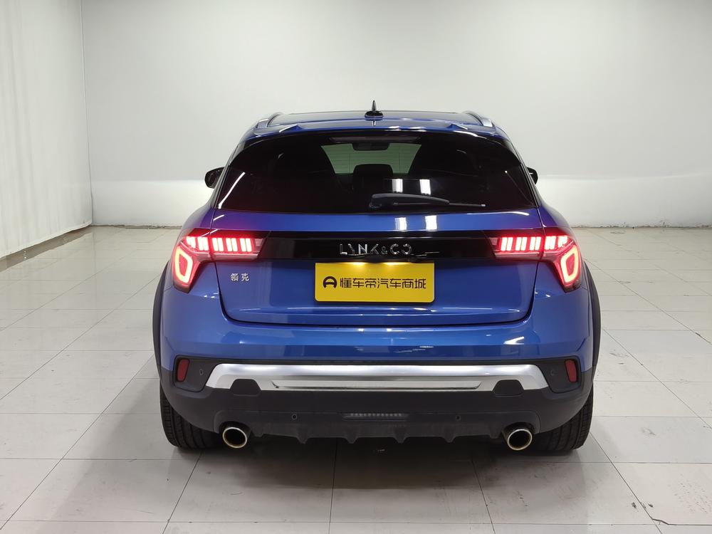 Lynk & Co Lynk & Co 02