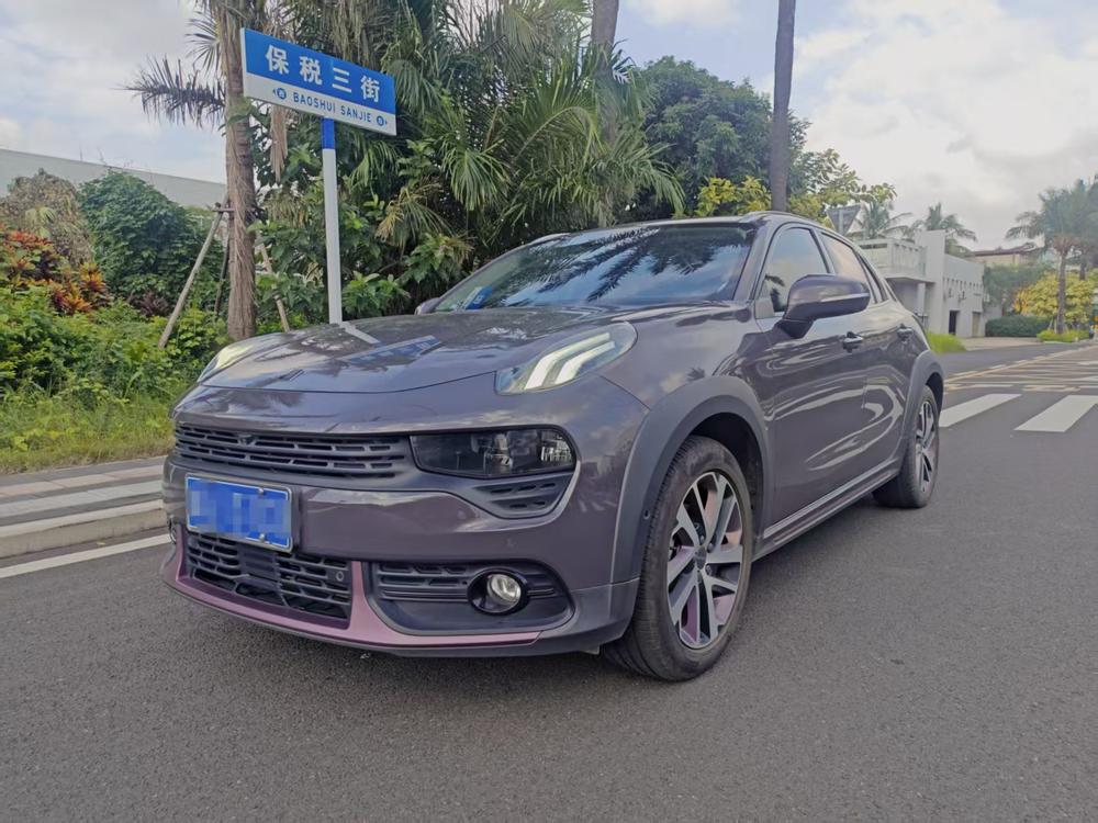 Lynk & Co Lynk & Co 02