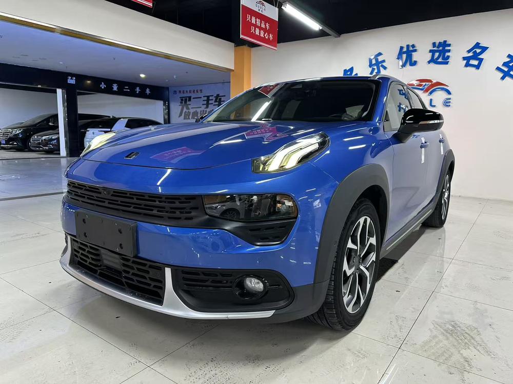 Lynk & Co Lynk & Co 02