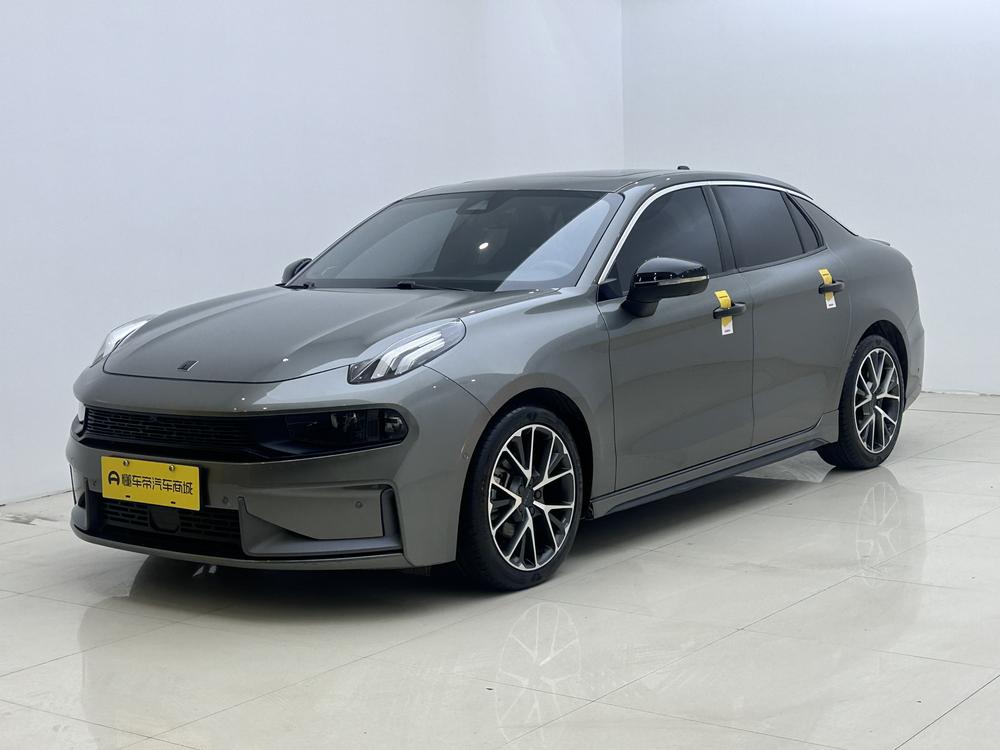 Lynk & Co Lynk & Co 03