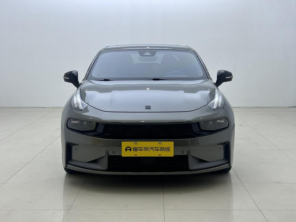 Lynk & Co Lynk & Co 03