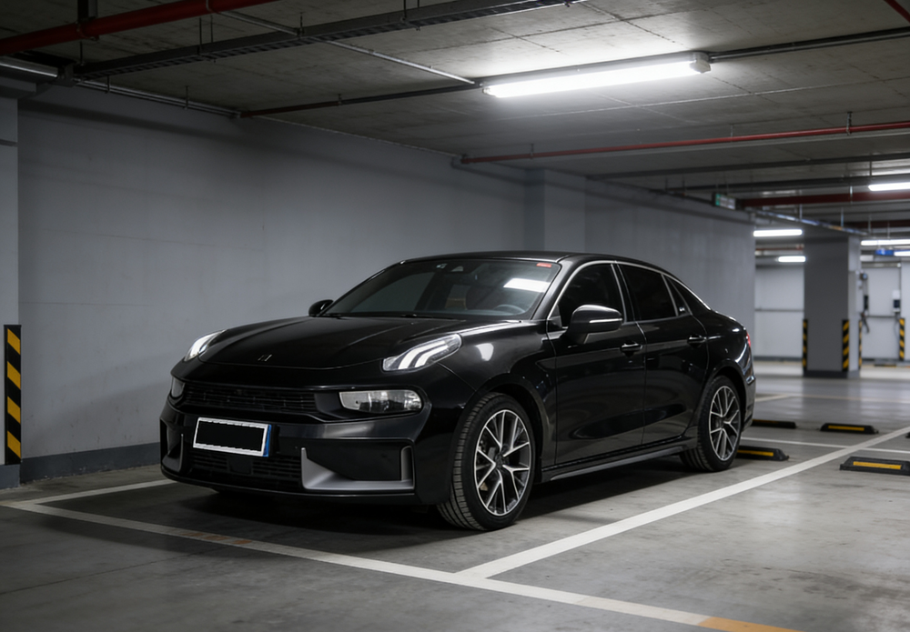 Lynk & Co Lynk & Co 03