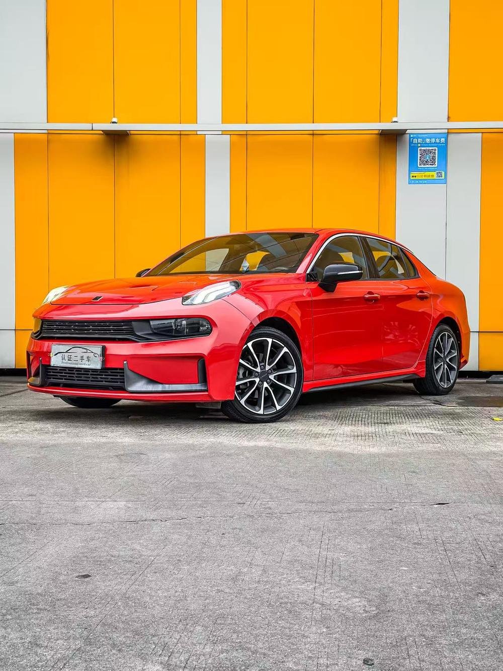 Lynk & Co Lynk & Co 03