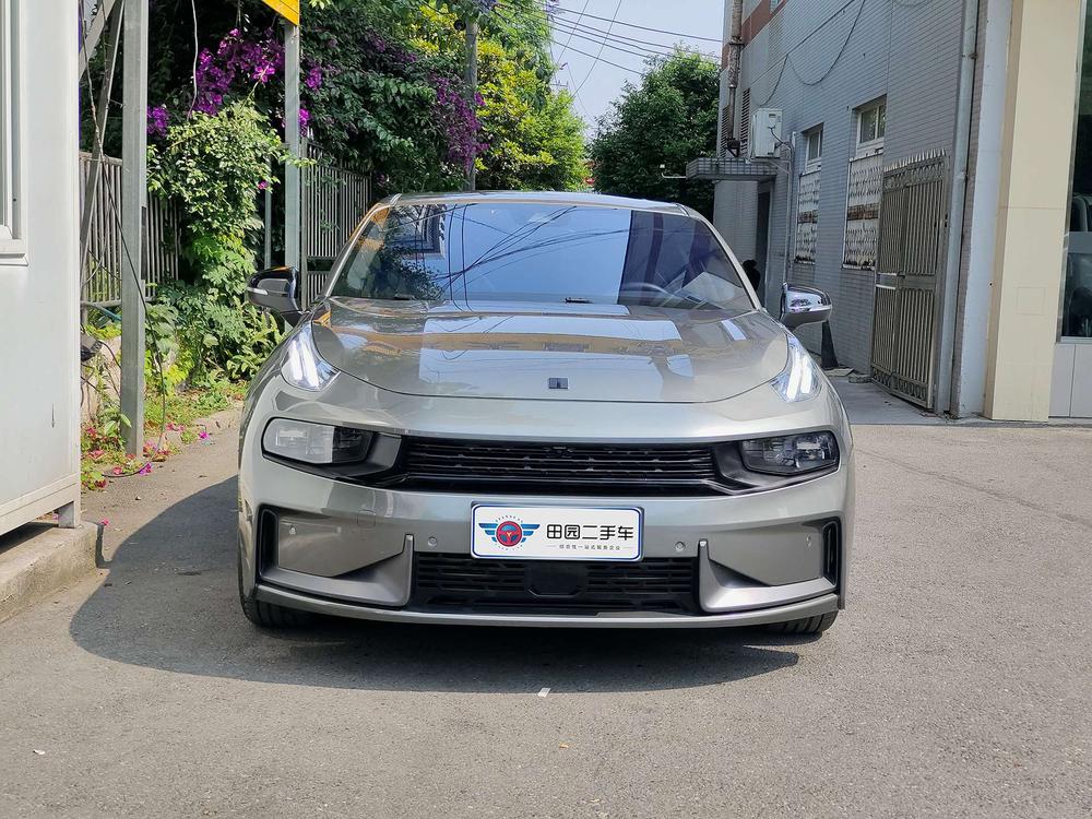 Lynk & Co Lynk & Co 03