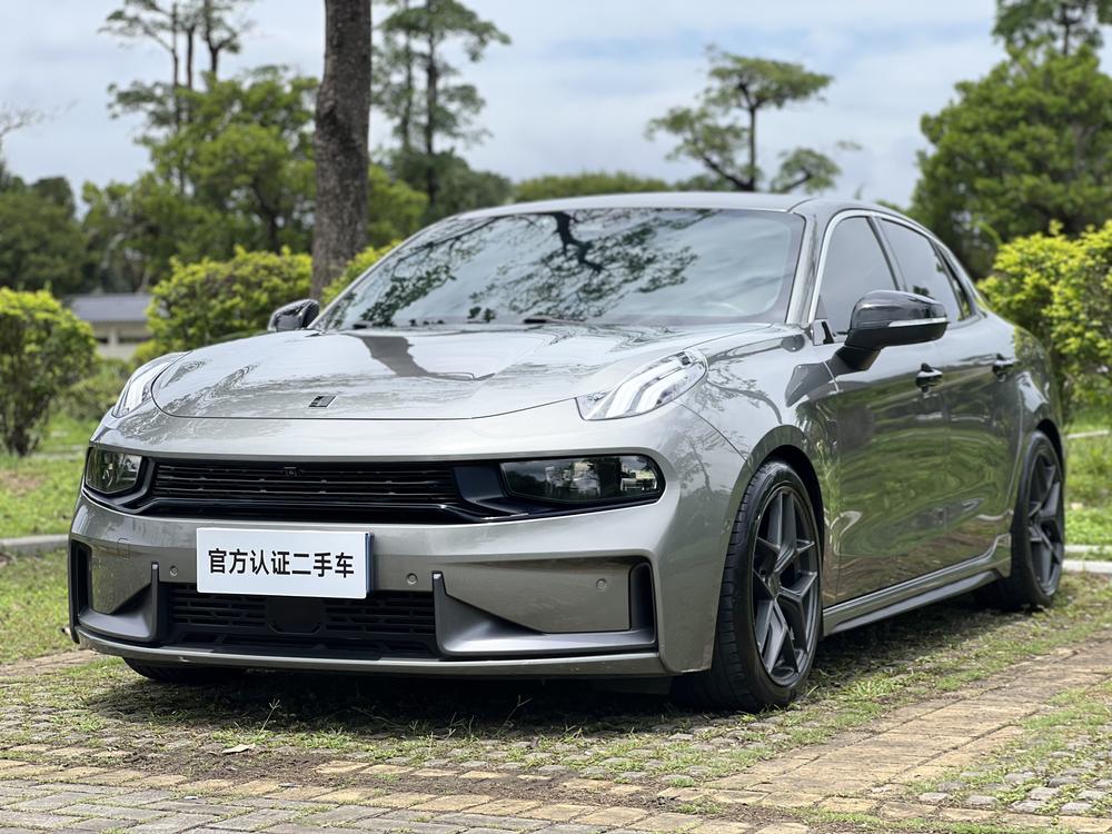 Lynk & Co Lynk & Co 03