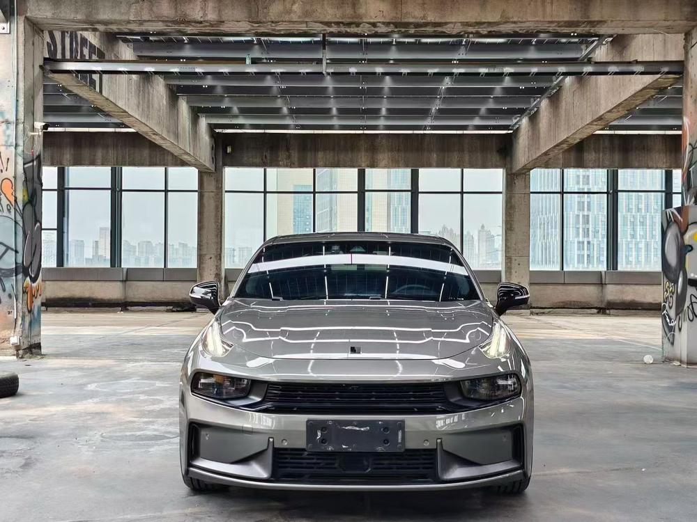 Lynk & Co Lynk & Co 03