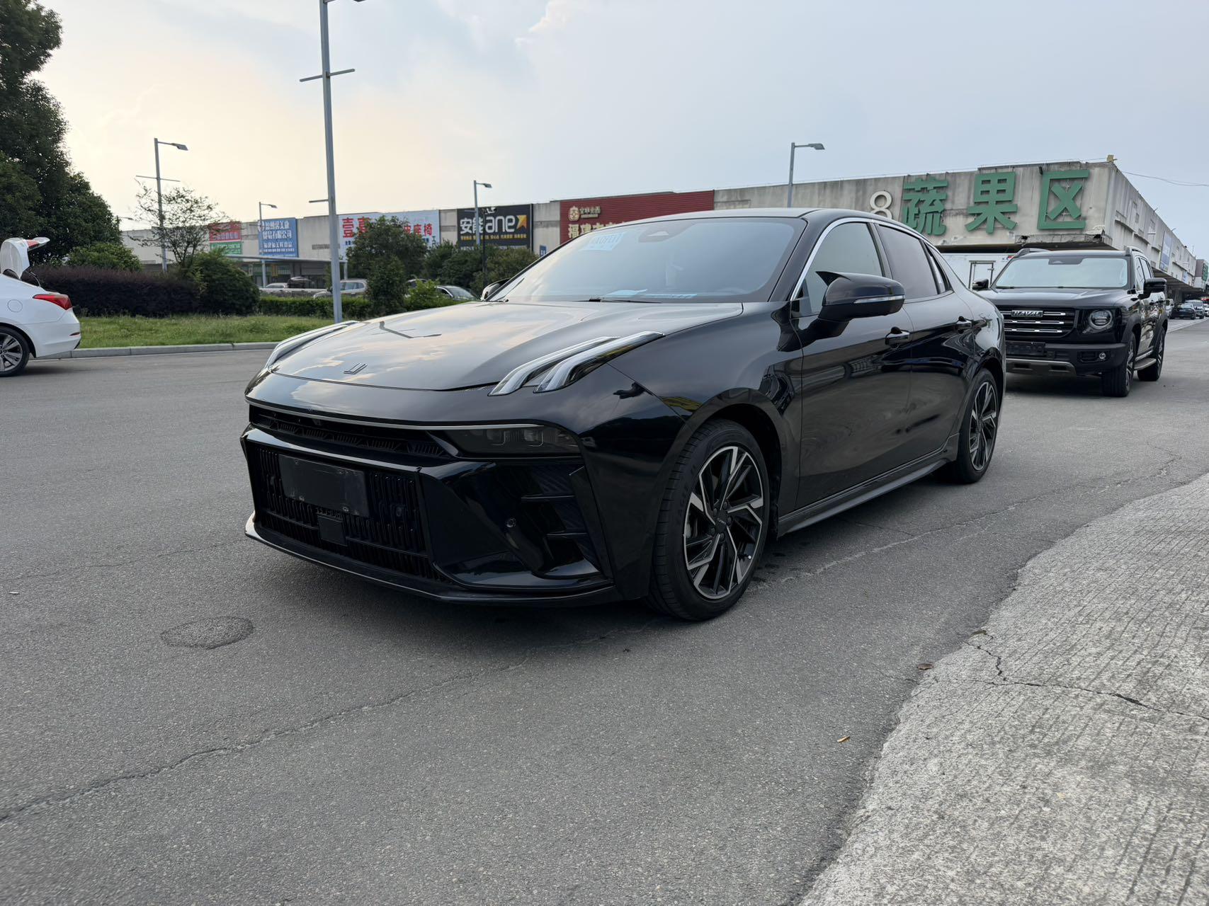 Lynk & Co Lynk & Co 03