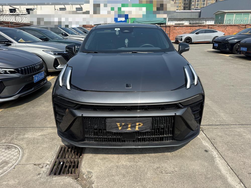 Lynk & Co Lynk & Co 03