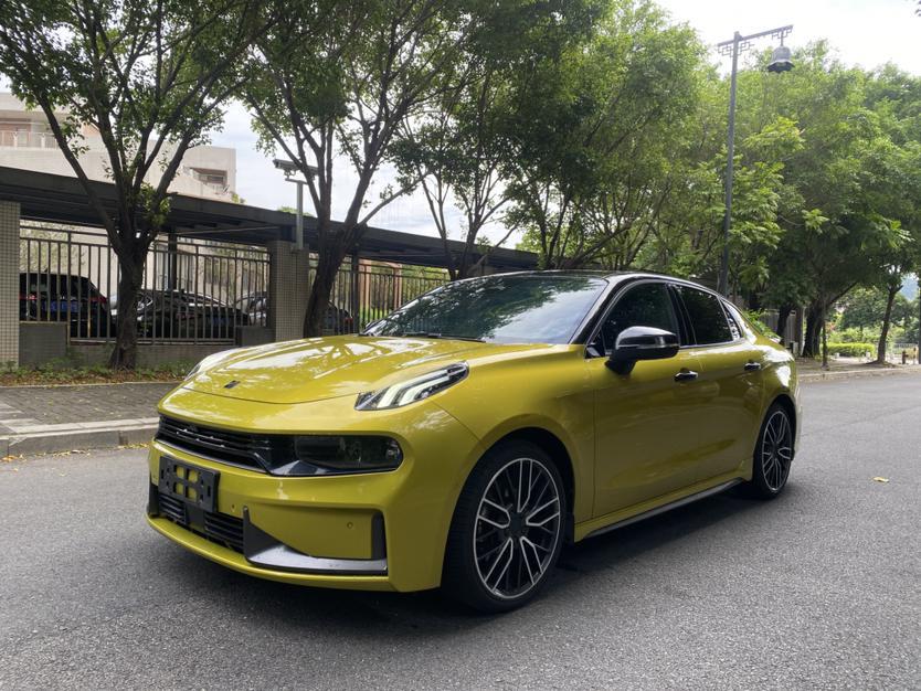Lynk & Co Lynk & Co 03