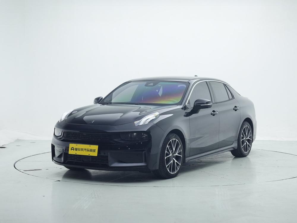 Lynk & Co Lynk & Co 03