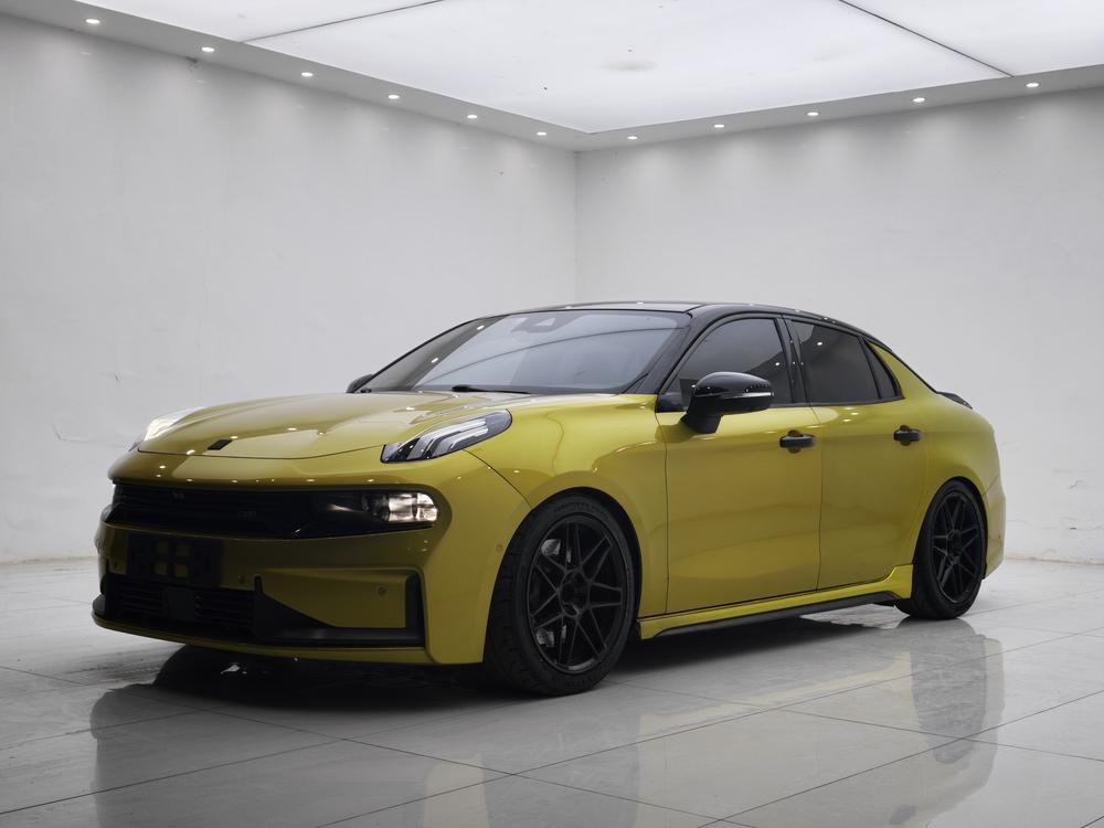 Lynk & Co Lynk & Co 03