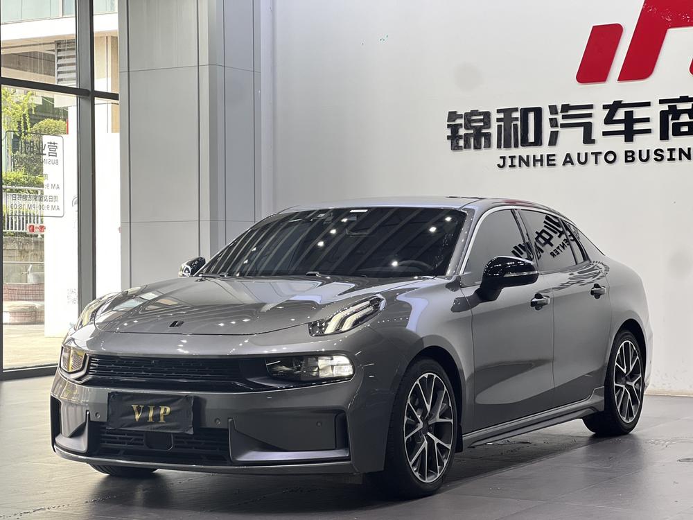 Lynk & Co Lynk & Co 03