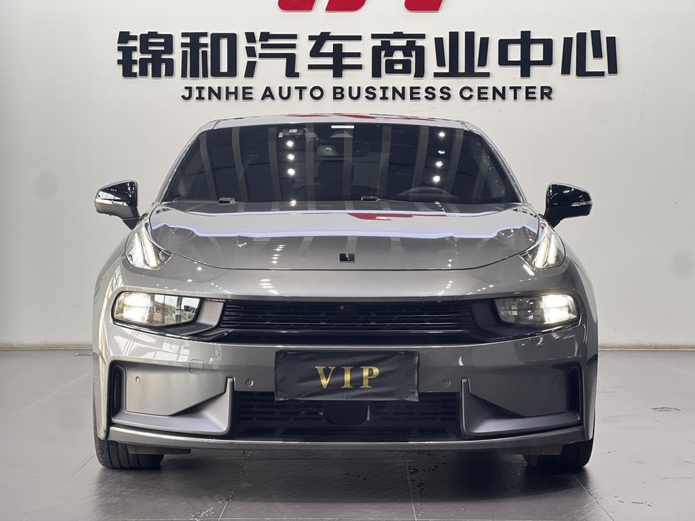 Lynk & Co Lynk & Co 03