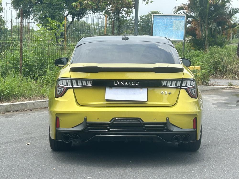 Lynk & Co Lynk & Co 03