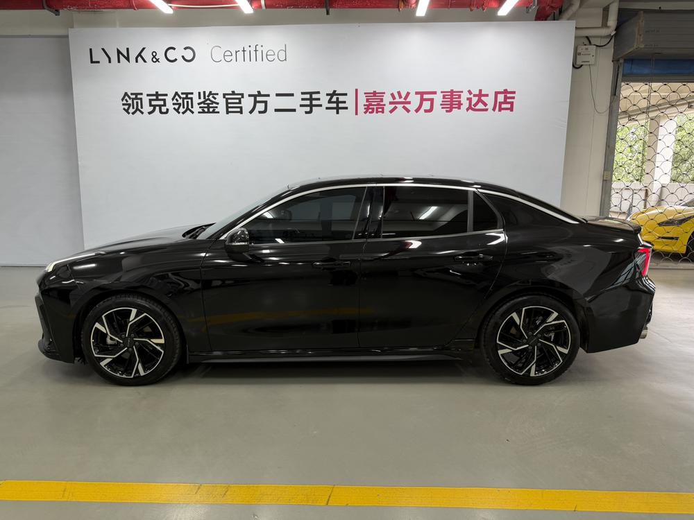 Lynk & Co Lynk & Co 03