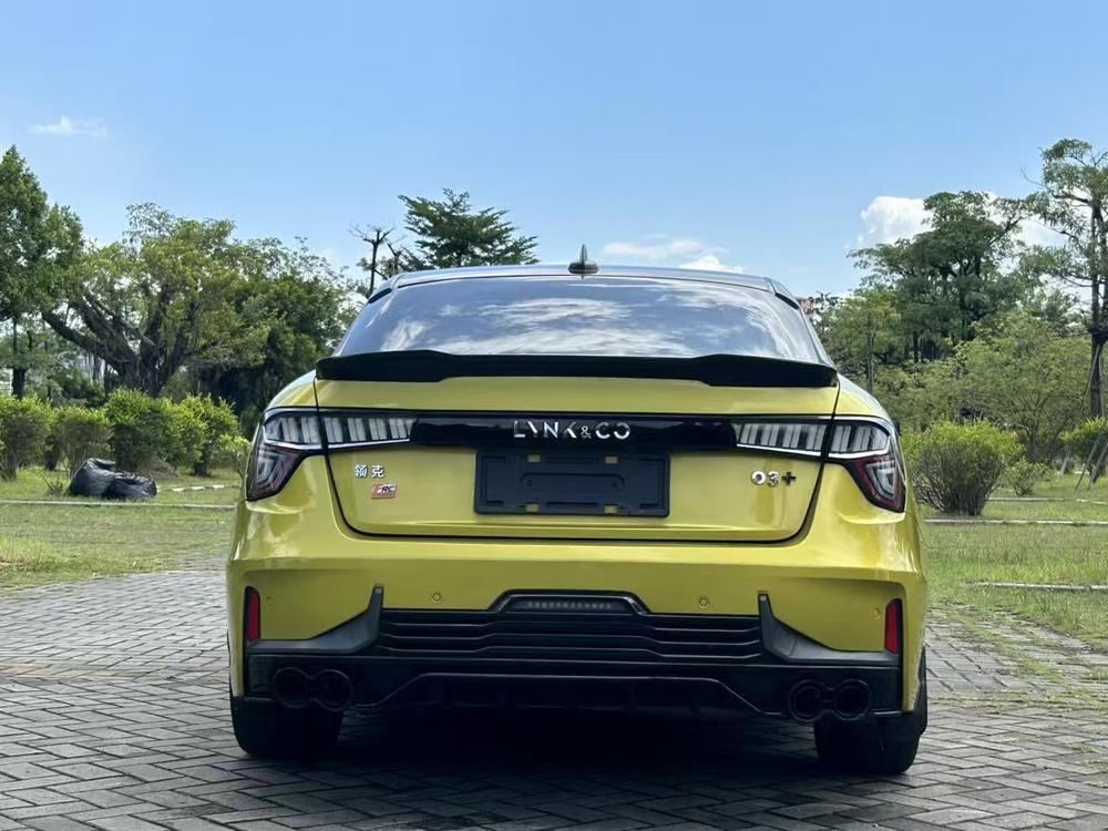 Lynk & Co Lynk & Co 03
