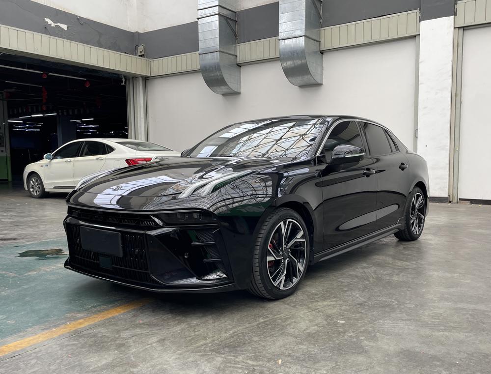 Lynk & Co Lynk & Co 03