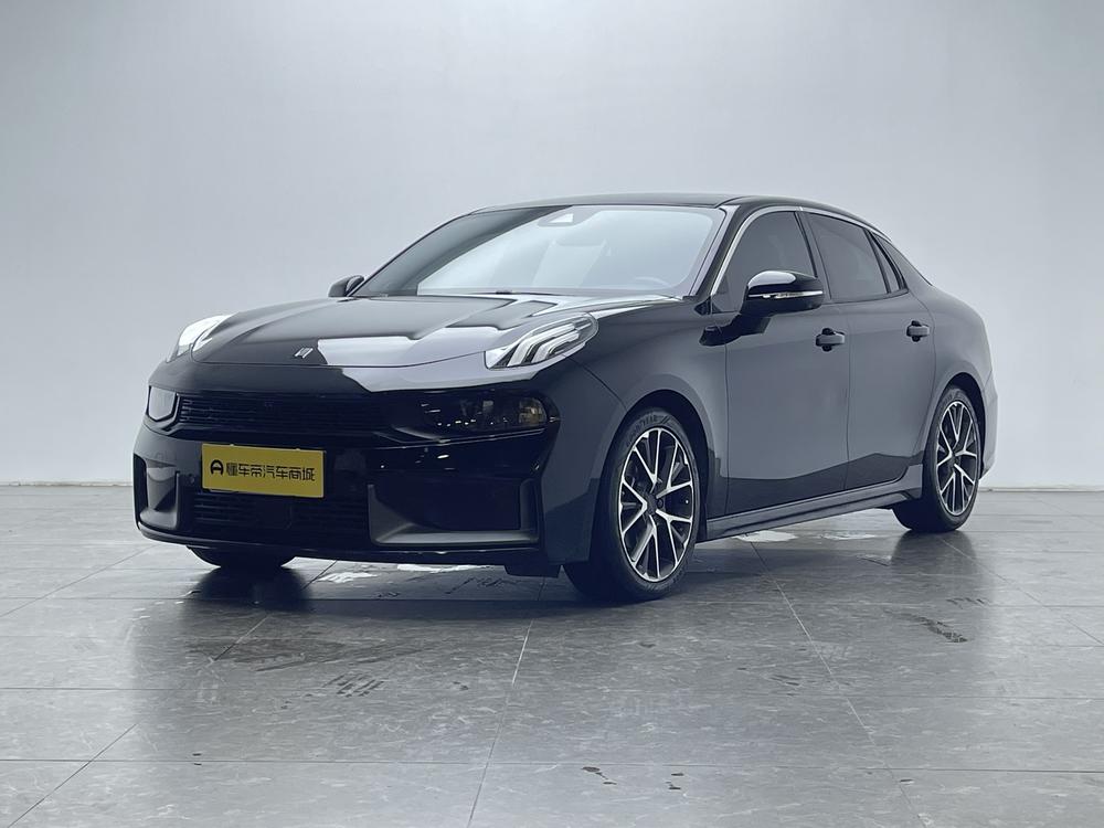 Lynk & Co Lynk & Co 03