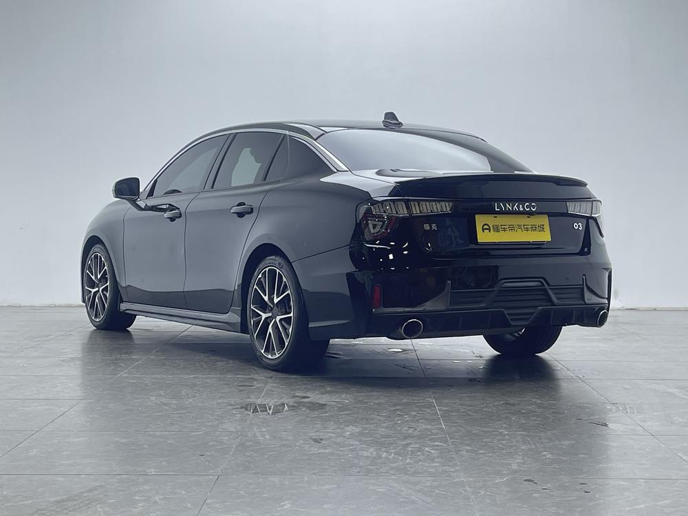 Lynk & Co Lynk & Co 03