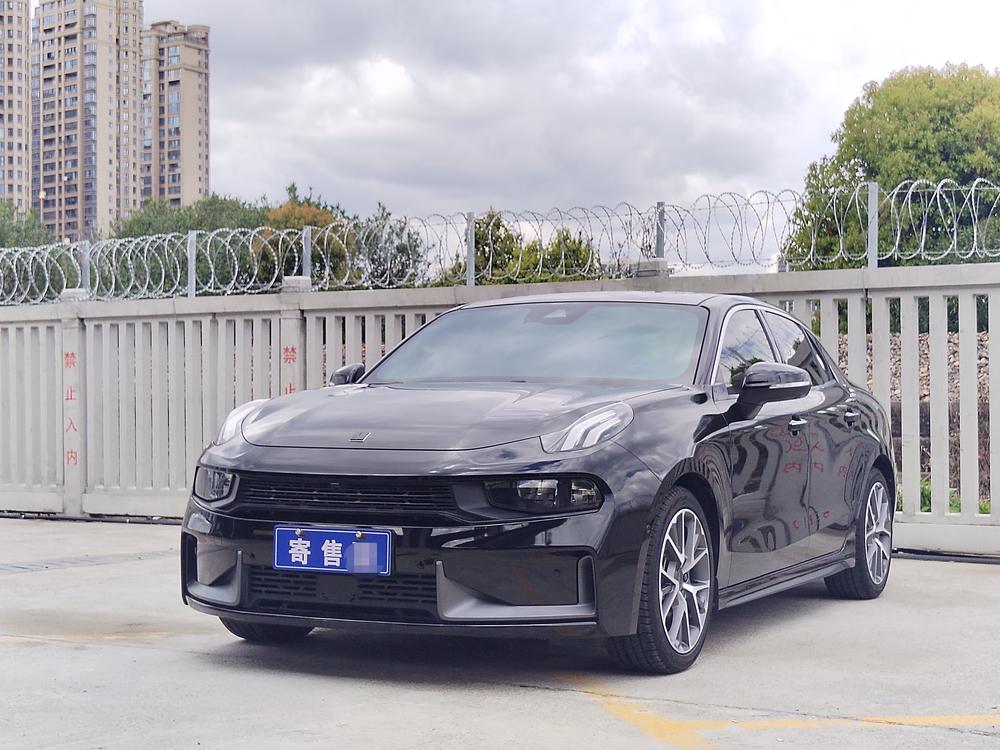 Lynk & Co Lynk & Co 03