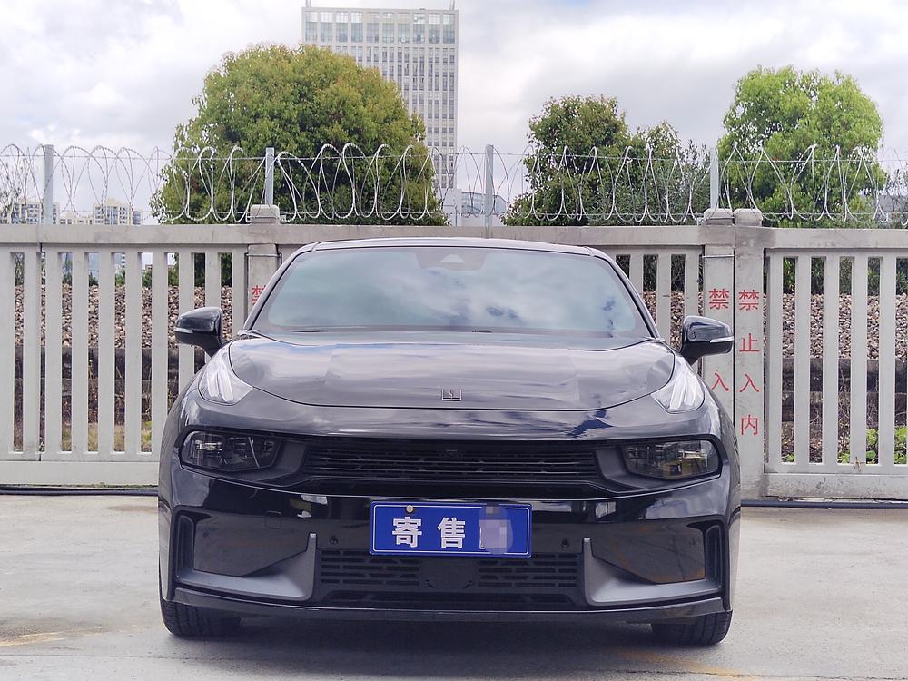 Lynk & Co Lynk & Co 03