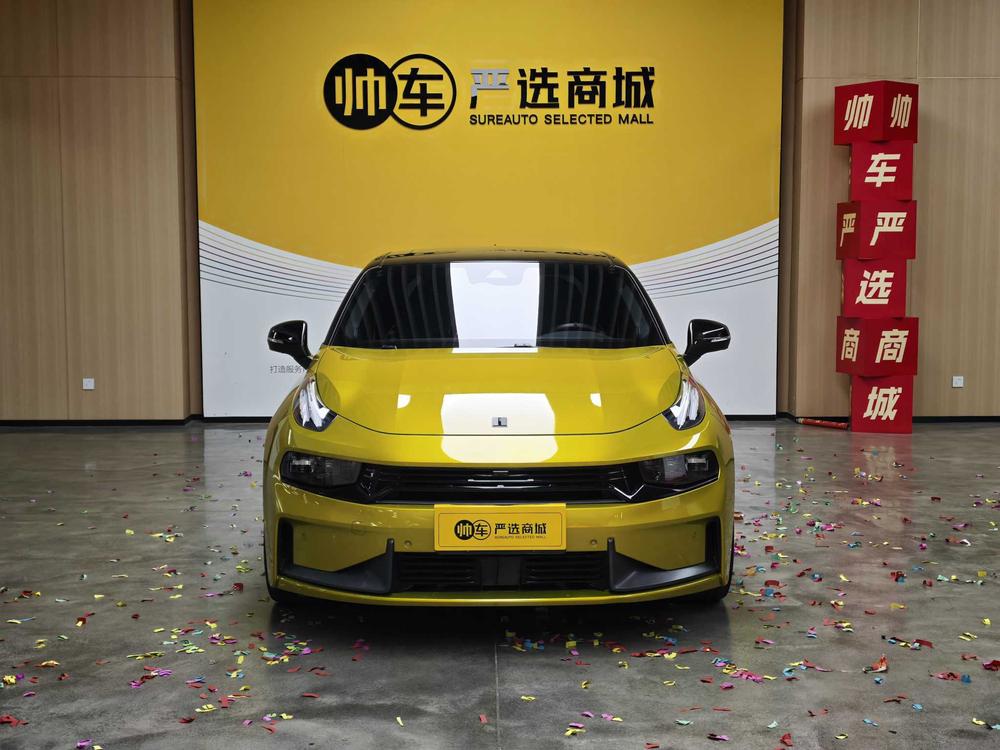 Lynk & Co Lynk & Co 03