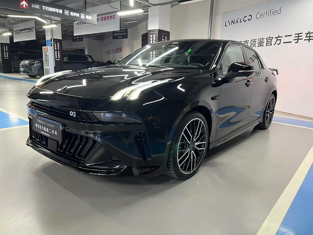 Lynk & Co Lynk & Co 03