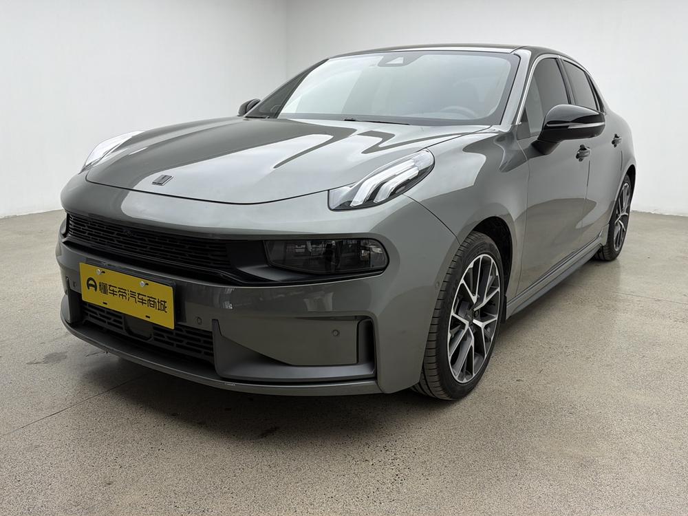 Lynk & Co Lynk & Co 03