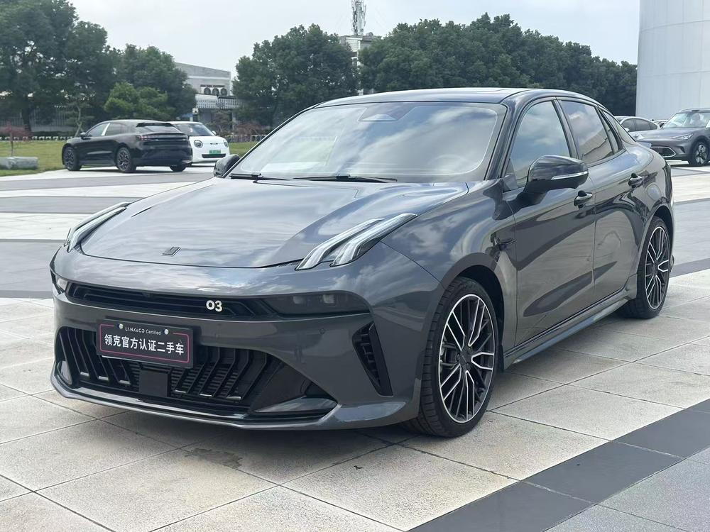 Lynk & Co Lynk & Co 03