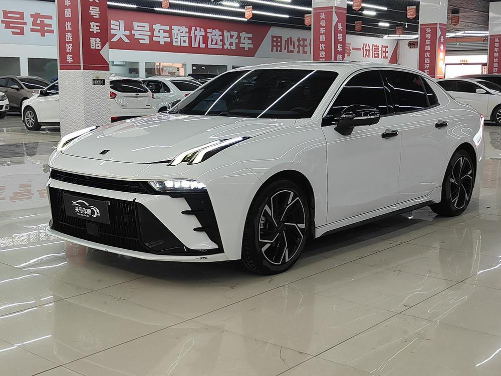Lynk & Co Lynk & Co 03