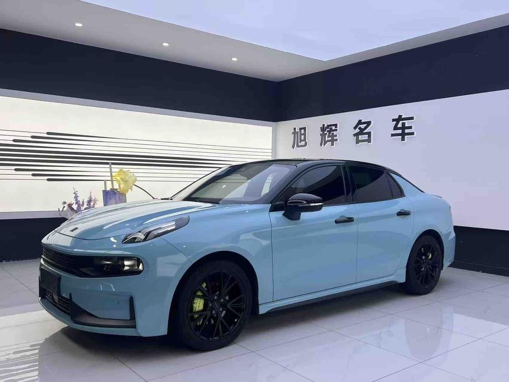 Lynk & Co Lynk & Co 03