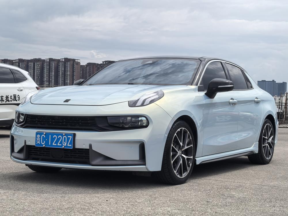 Lynk & Co Lynk & Co 03