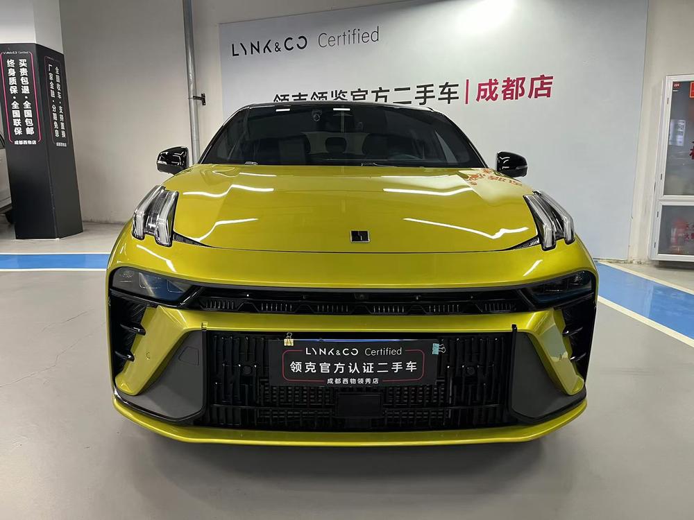Lynk & Co Lynk & Co 03