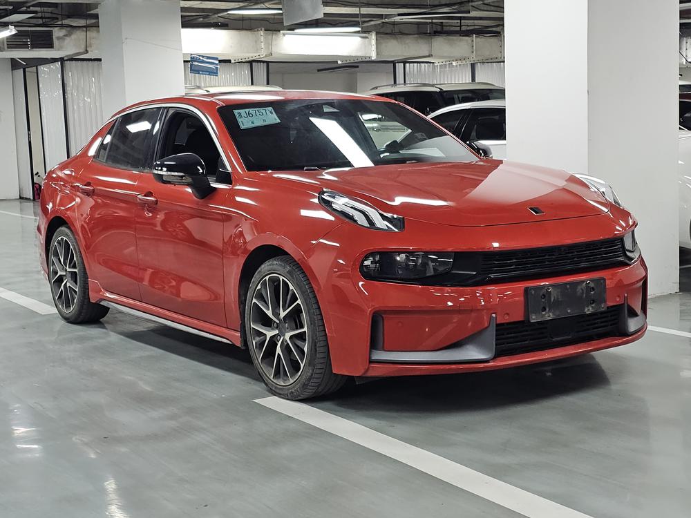 Lynk & Co Lynk & Co 03