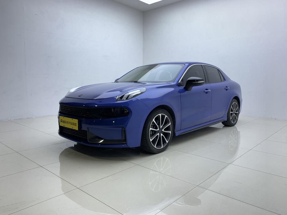 Lynk & Co Lynk & Co 03