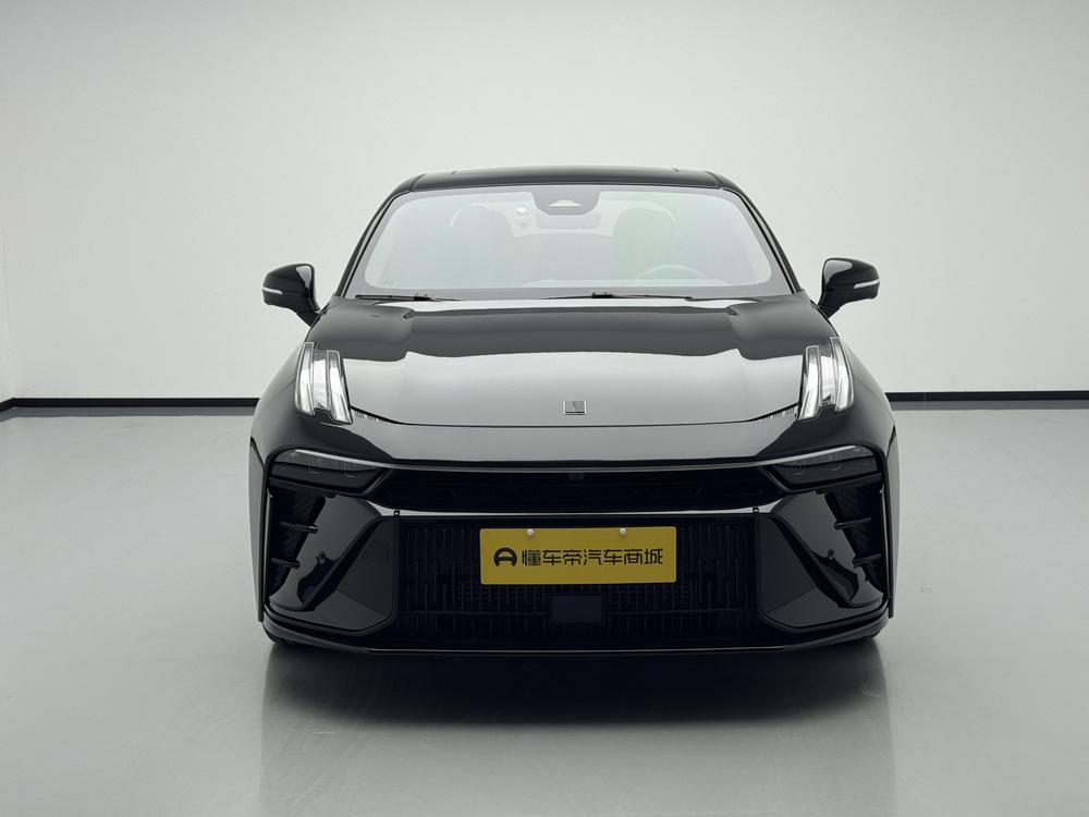 Lynk & Co Lynk & Co 03