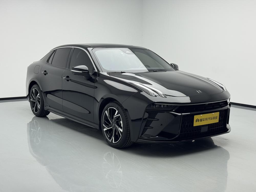 Lynk & Co Lynk & Co 03
