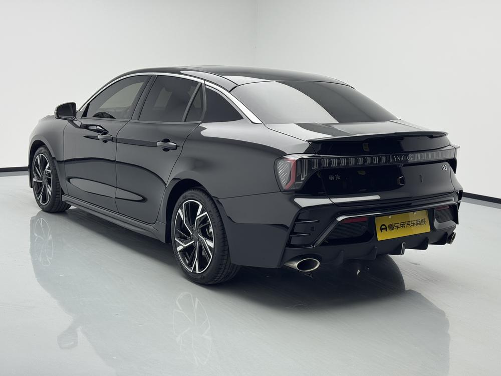 Lynk & Co Lynk & Co 03
