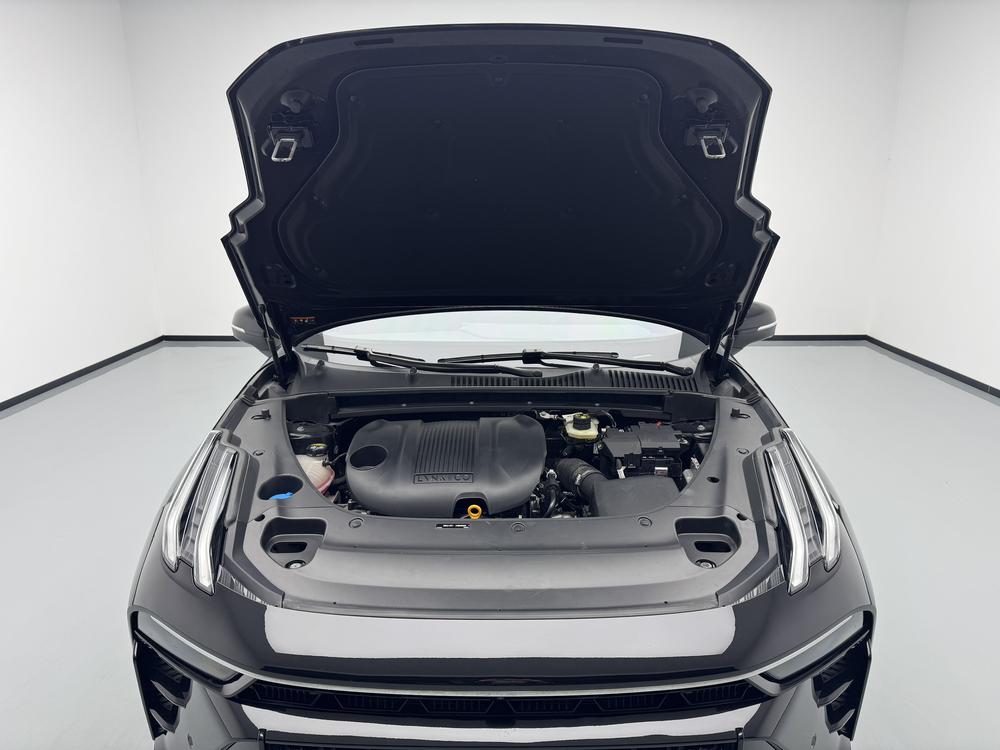 Lynk & Co Lynk & Co 03