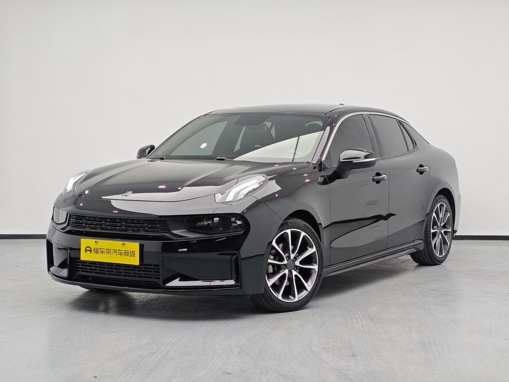 Lynk & Co Lynk & Co 03